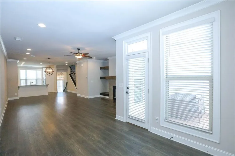 2117 Parkside Glen View Duluth, GA 30097