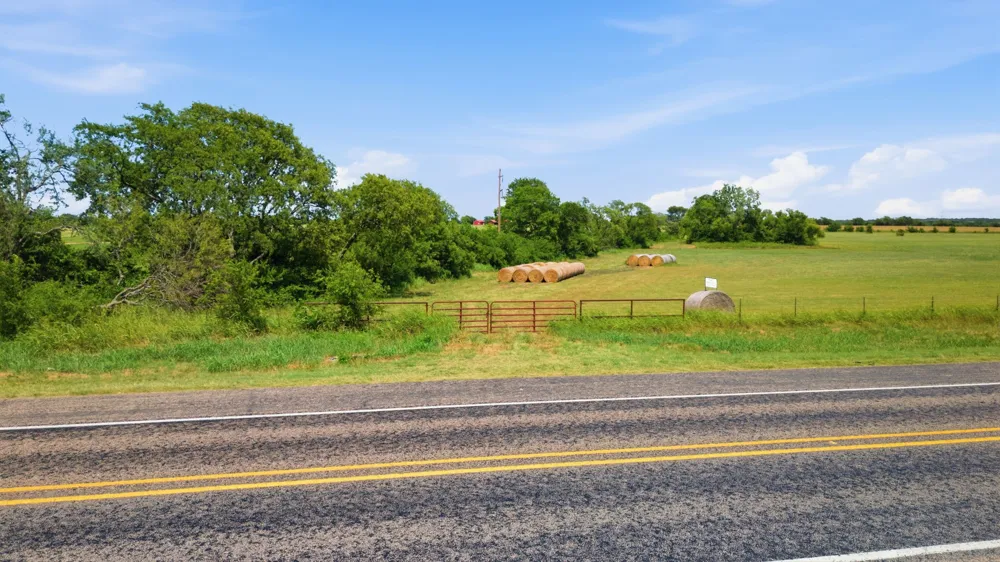 Hwy 69 Whitewright, TX 75491