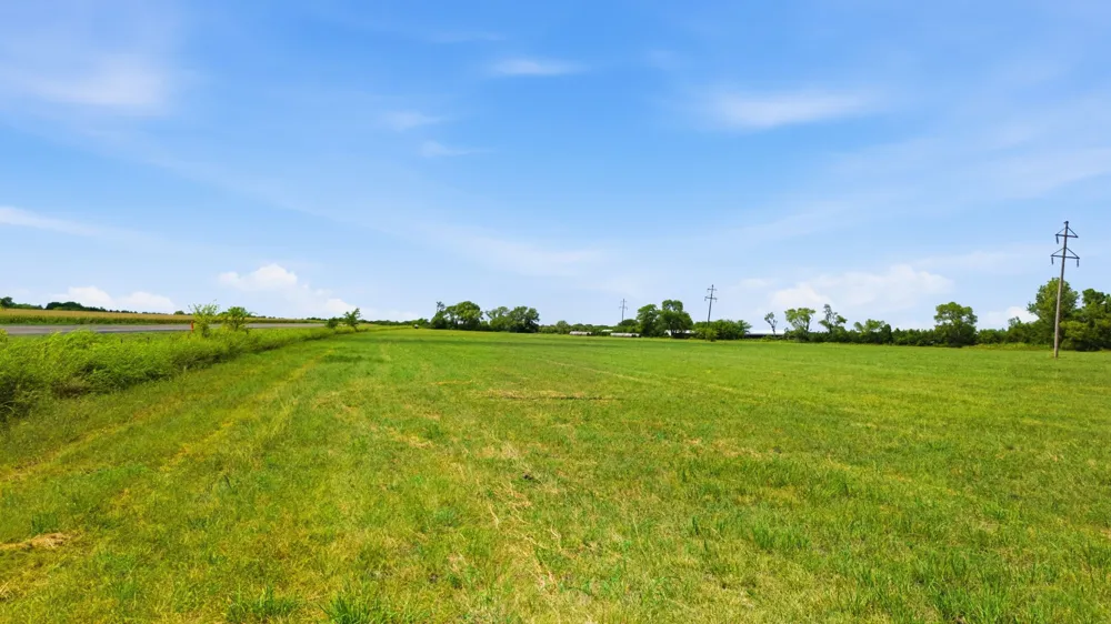Hwy 69 Whitewright, TX 75491