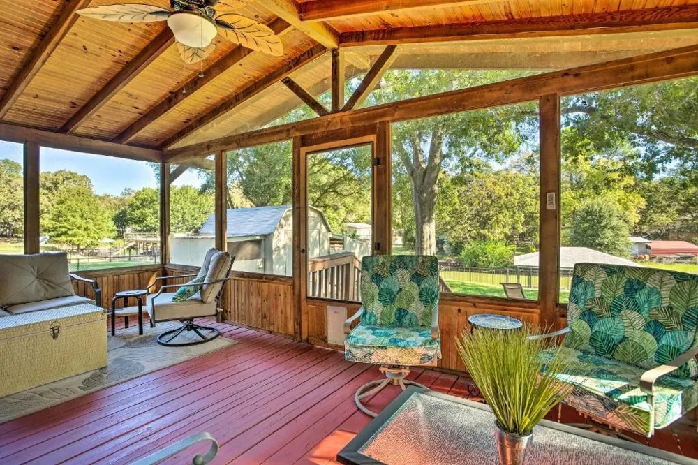 108 Camino Robles Street Gun Barrel City, TX 75156