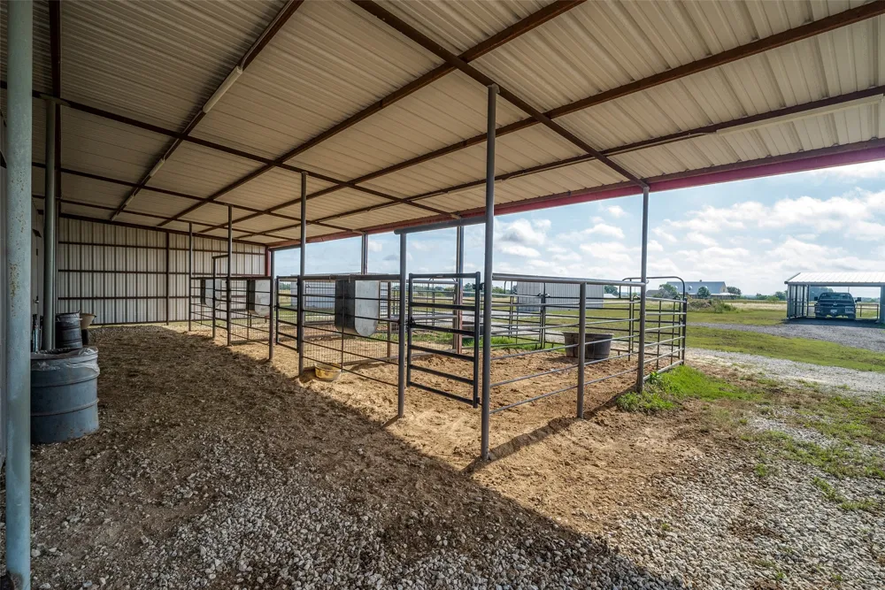6825 Fm 920 Weatherford, TX 76088