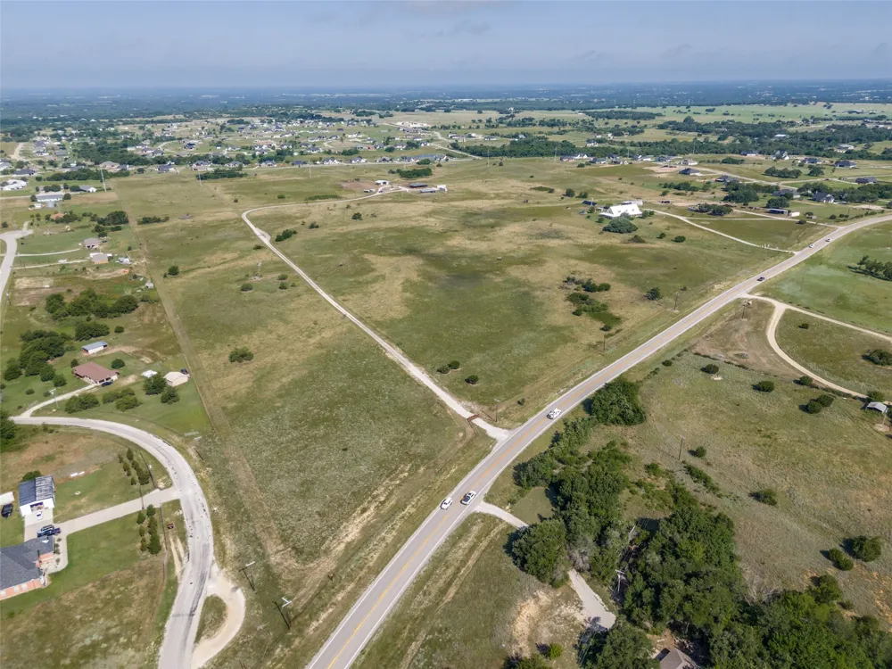 6825 Fm 920 Weatherford, TX 76088