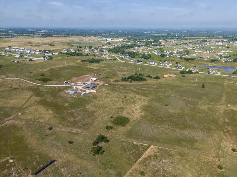 6825 Fm 920 Weatherford, TX 76088