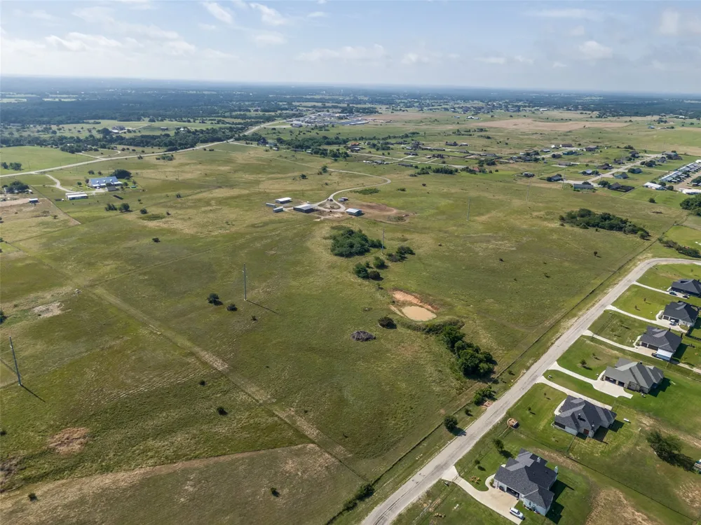 6825 Fm 920 Weatherford, TX 76088
