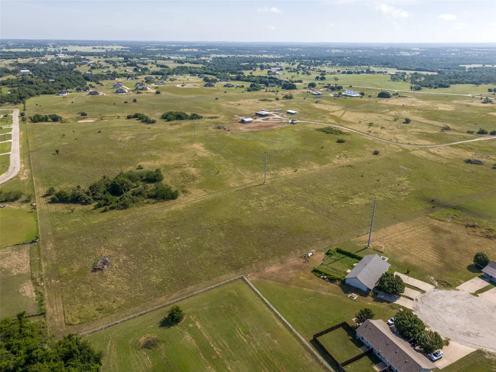 6825 Fm 920 Weatherford, TX 76088