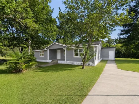 227 Live Oak Lane