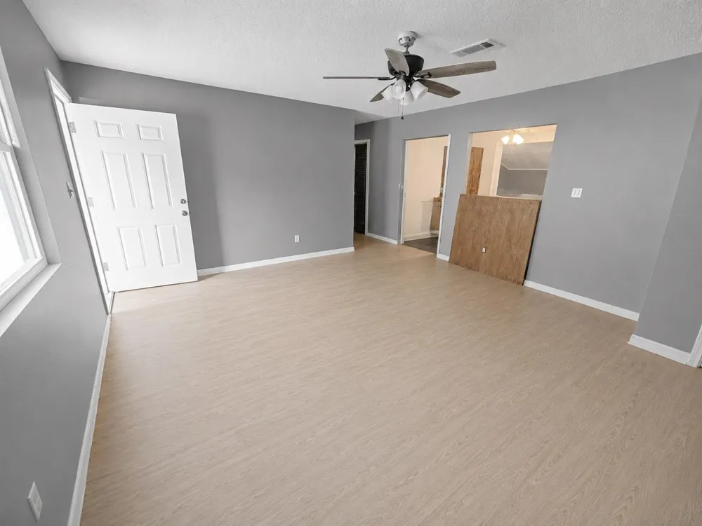 227 Live Oak Lane Onalaska, TX 77360