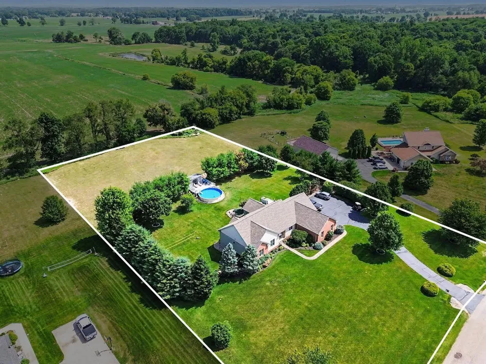 12240 Old Farm Lane Grass Lake, MI 49240