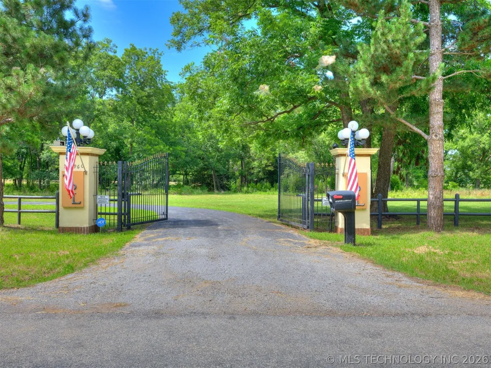 397960 W 4000 ROAD Skiatook, OK 74070