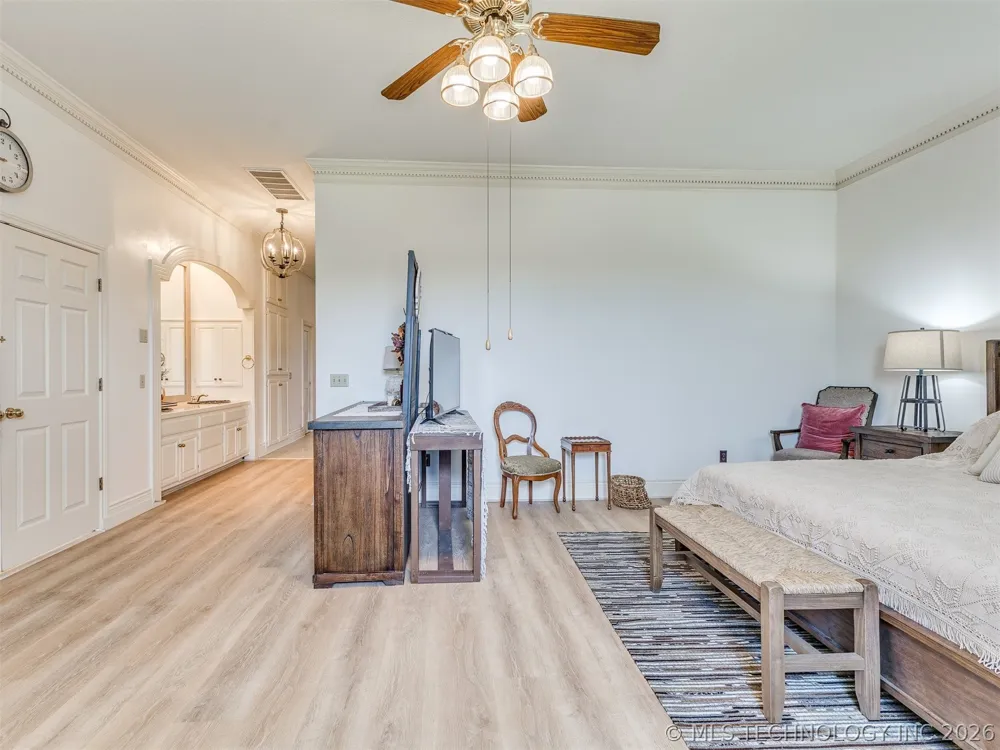 397960 W 4000 ROAD Skiatook, OK 74070