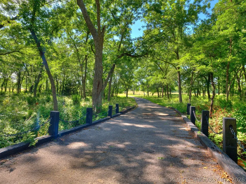 397960 W 4000 ROAD Skiatook, OK 74070