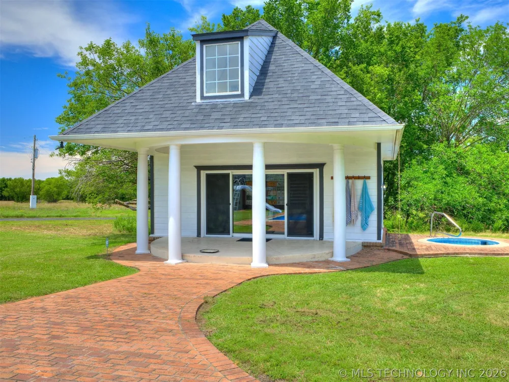 397960 W 4000 ROAD Skiatook, OK 74070