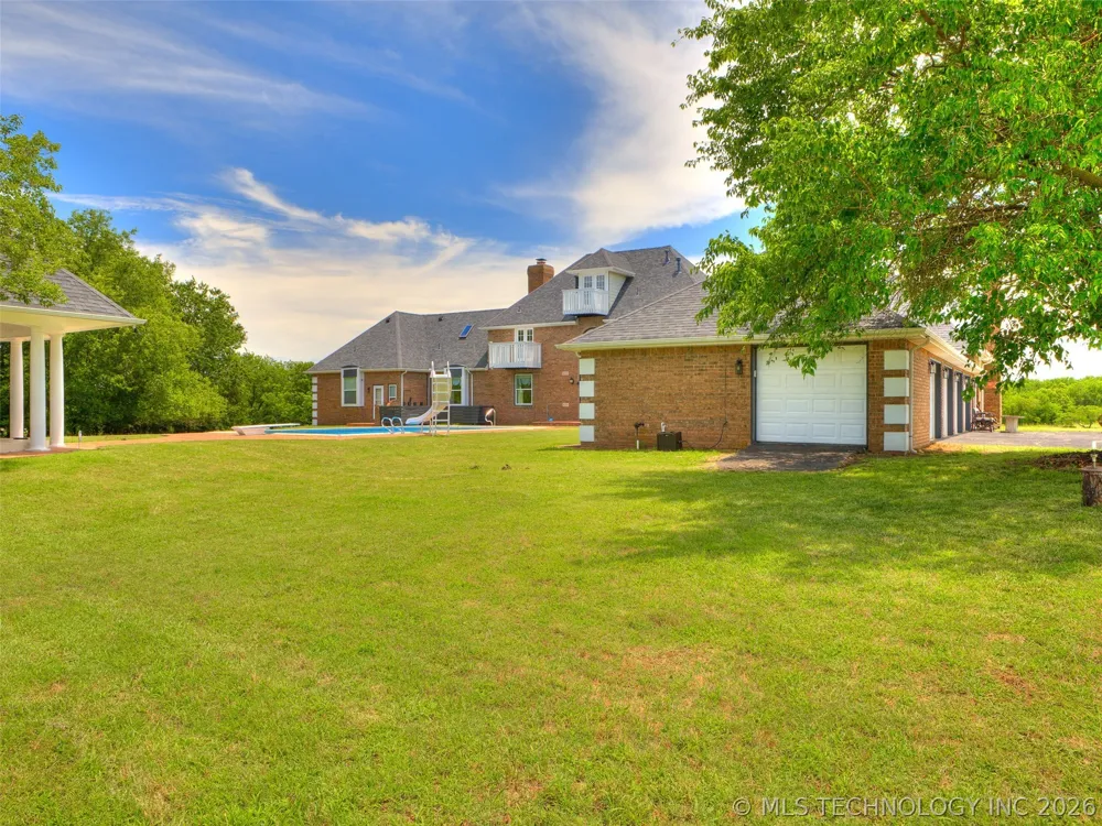 397960 W 4000 ROAD Skiatook, OK 74070