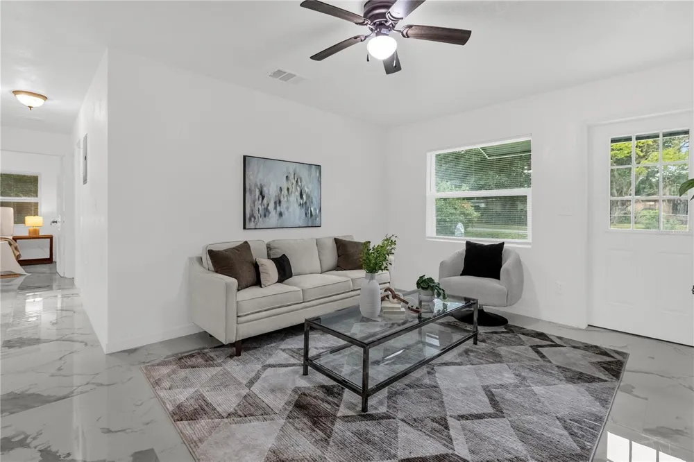 107 FORD AVENUE Altamonte Springs, FL 32701
