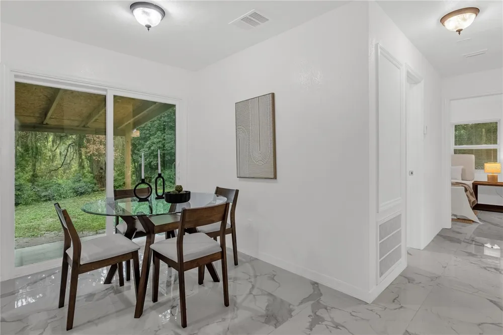 107 FORD AVENUE Altamonte Springs, FL 32701
