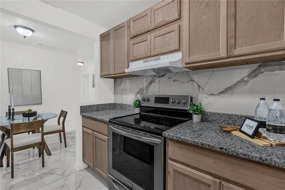 107 FORD AVENUE Altamonte Springs, FL 32701