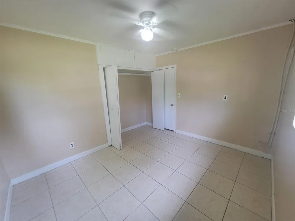 729 E CAROLINA AVENUE Deland, FL 32724