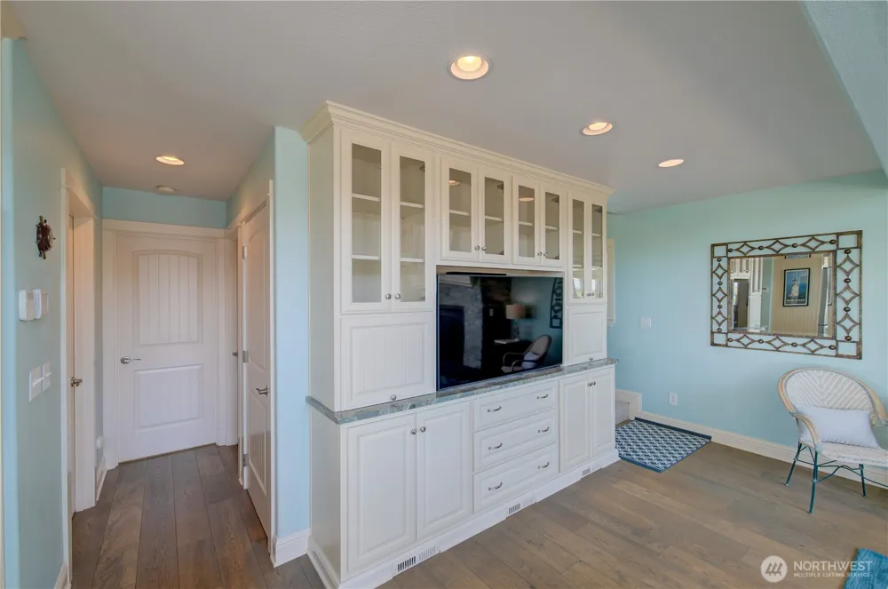 23411 Pacific Way Ocean Park, WA 98640