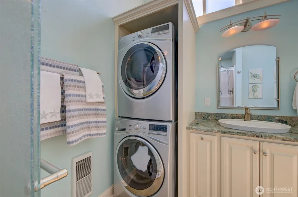 23411 Pacific Way Ocean Park, WA 98640