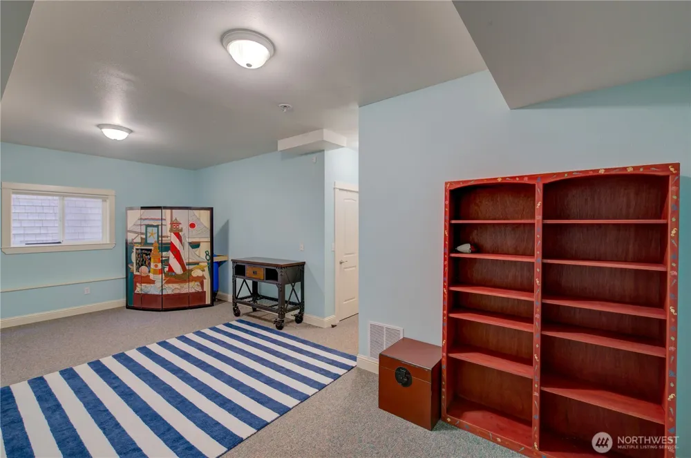 23411 Pacific Way Ocean Park, WA 98640