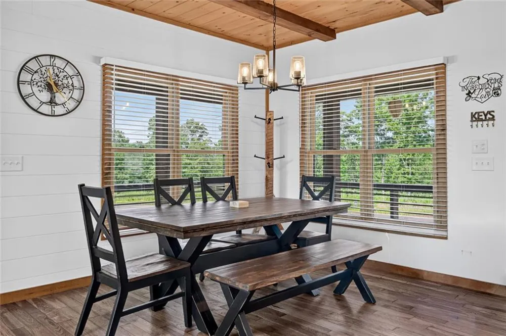 279 Shallow Water Trail Talking Rock, GA 30175