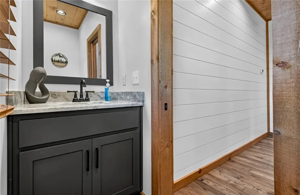 279 Shallow Water Trail Talking Rock, GA 30175