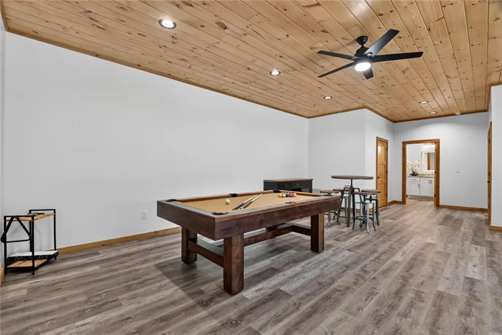 279 Shallow Water Trail Talking Rock, GA 30175
