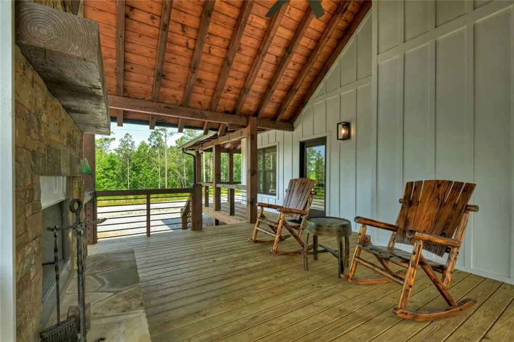 279 Shallow Water Trail Talking Rock, GA 30175