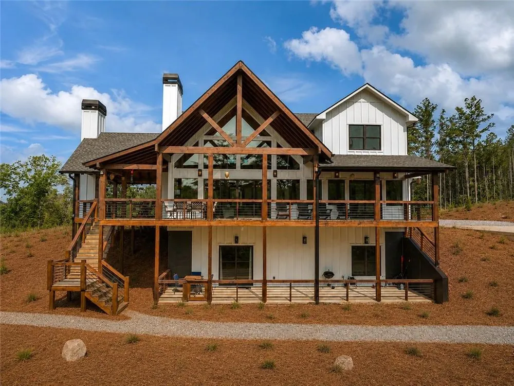 279 Shallow Water Trail Talking Rock, GA 30175