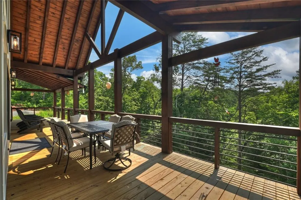 279 Shallow Water Trail Talking Rock, GA 30175