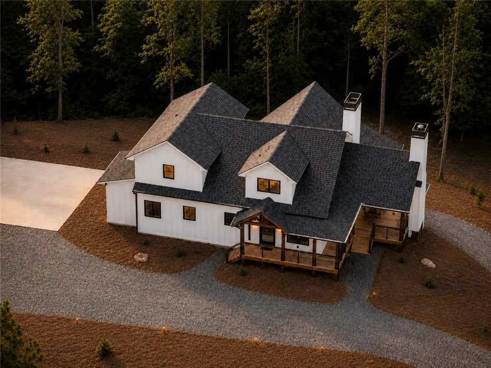 279 Shallow Water Trail Talking Rock, GA 30175