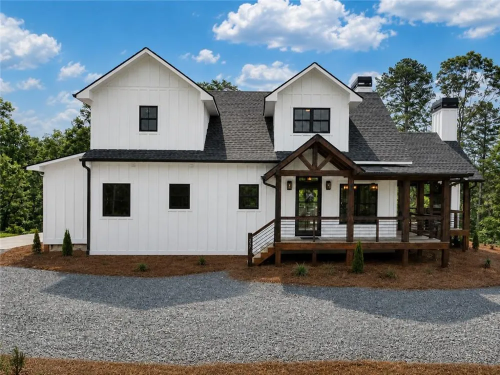 279 Shallow Water Trail Talking Rock, GA 30175