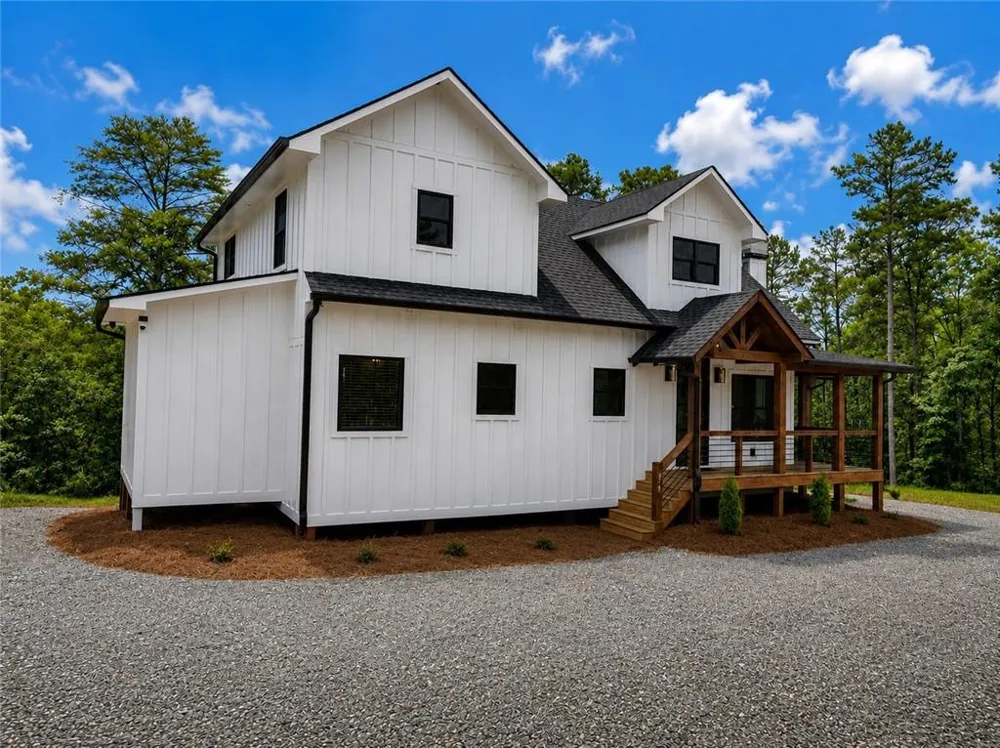 279 Shallow Water Trail Talking Rock, GA 30175