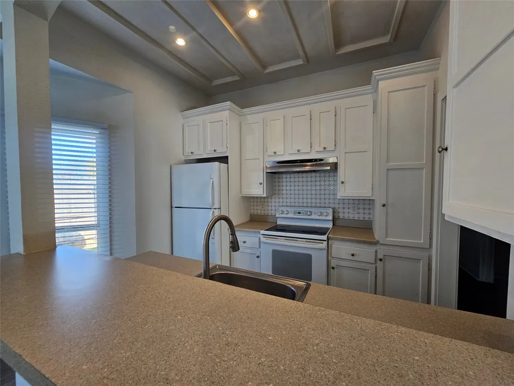 101 S Walnut Avenue Petrolia, TX 76377