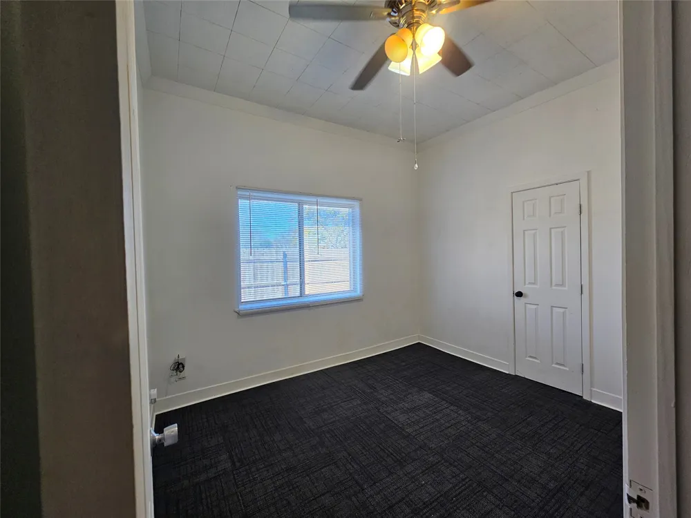 101 S Walnut Avenue Petrolia, TX 76377