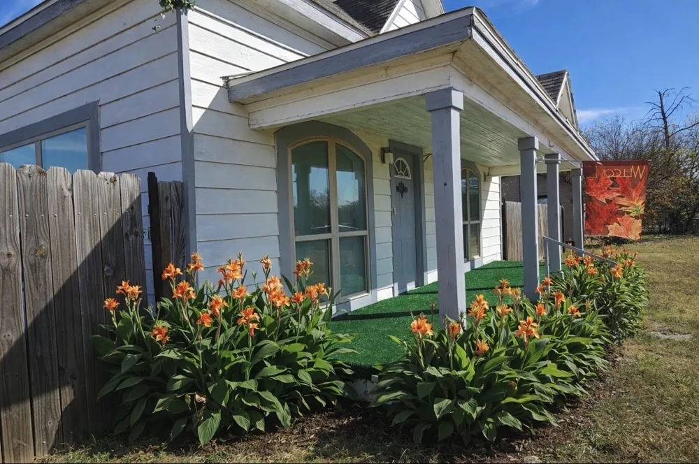 101 S Walnut Avenue Petrolia, TX 76377