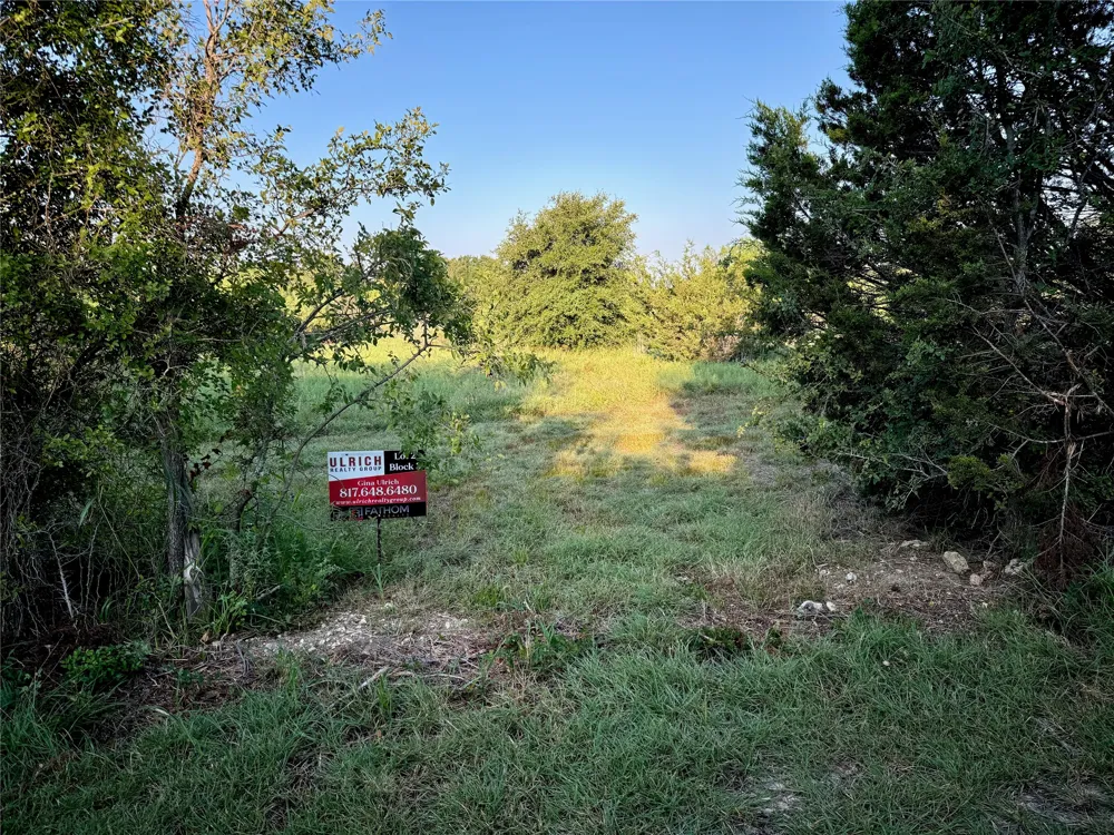 11121 County Road 1240 Cleburne, TX 76033