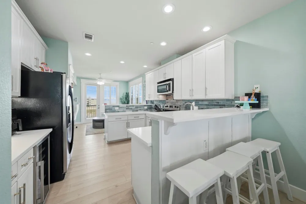 26350 Cat Tail Drive #201 Galveston, TX 77554