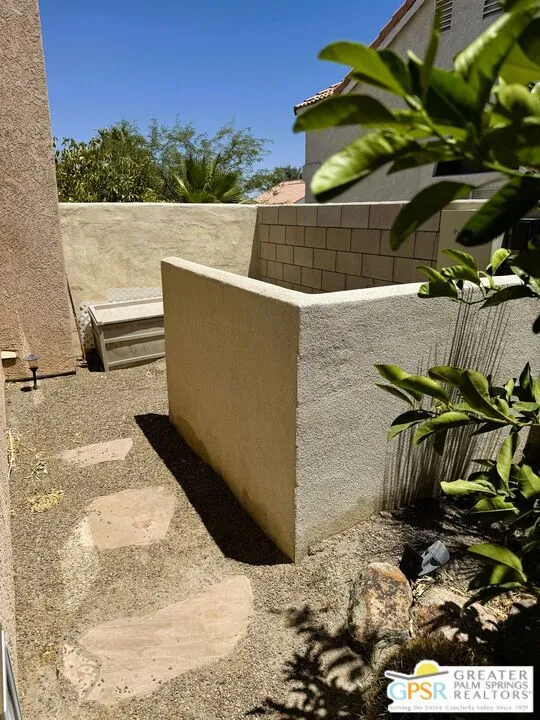 30399 Sterling Road Cathedral City, CA 92234
