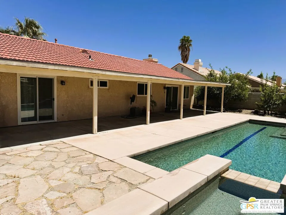 30399 Sterling Road Cathedral City, CA 92234