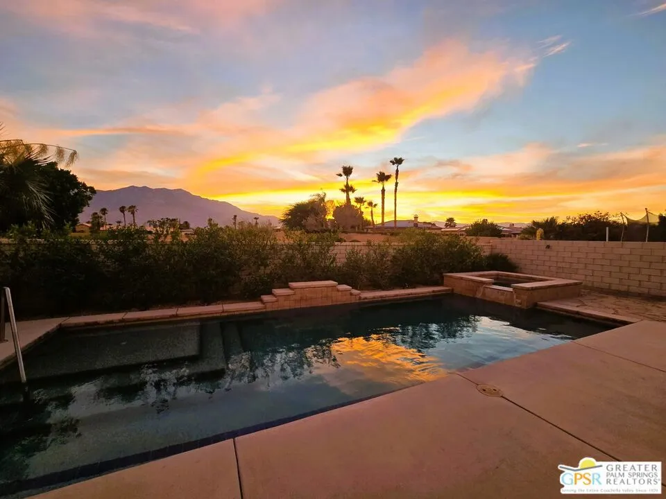 30399 Sterling Road Cathedral City, CA 92234