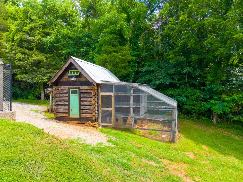739 Mark Dowdle Road Franklin, NC 28734