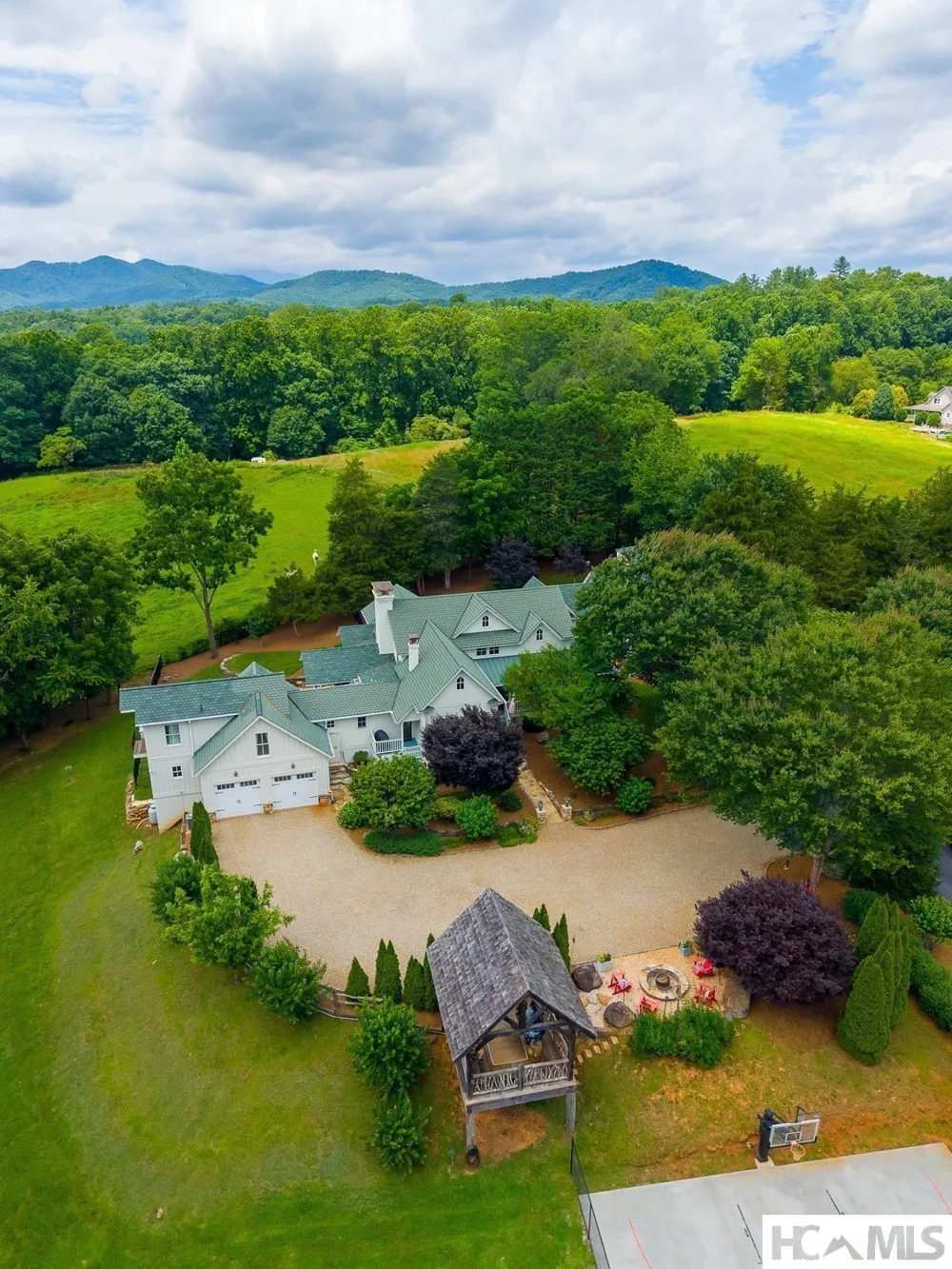739 Mark Dowdle Road Franklin, NC 28734