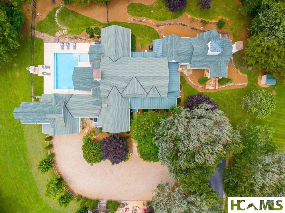 739 Mark Dowdle Road Franklin, NC 28734