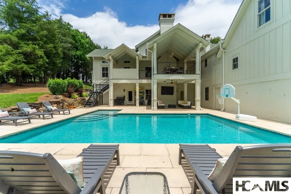 739 Mark Dowdle Road Franklin, NC 28734
