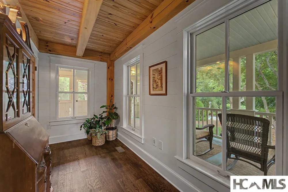 739 Mark Dowdle Road Franklin, NC 28734