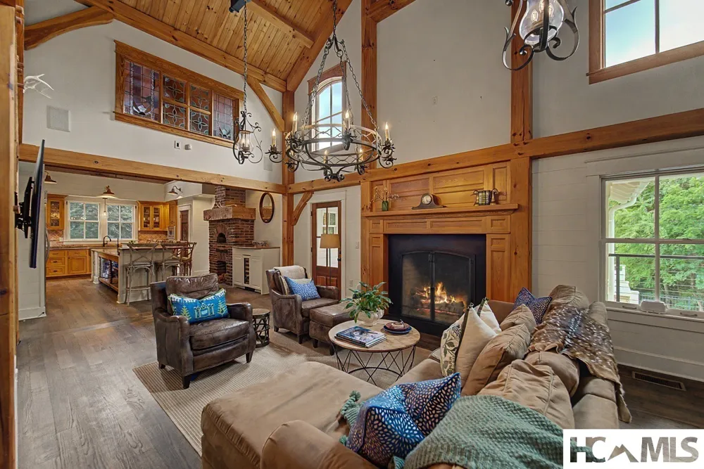 739 Mark Dowdle Road Franklin, NC 28734