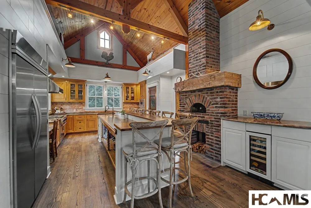 739 Mark Dowdle Road Franklin, NC 28734