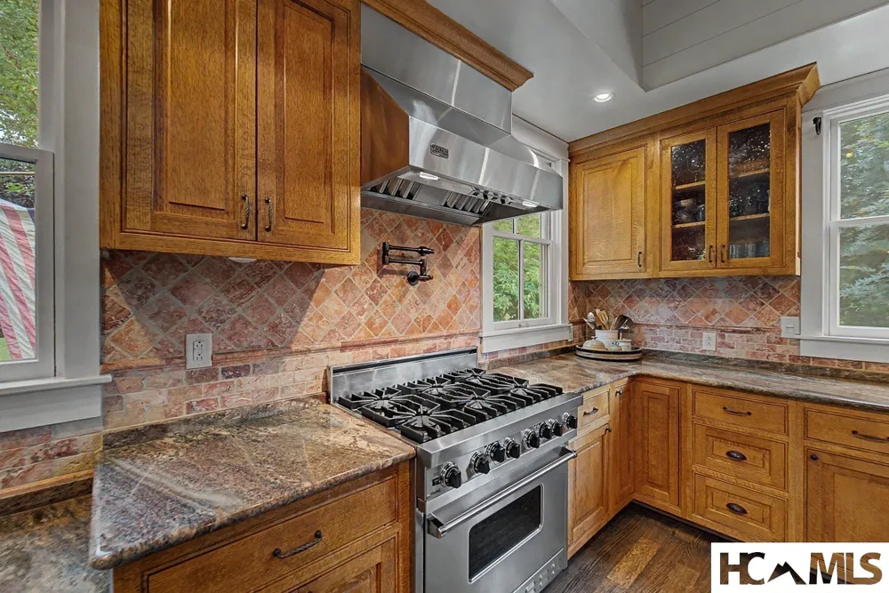 739 Mark Dowdle Road Franklin, NC 28734