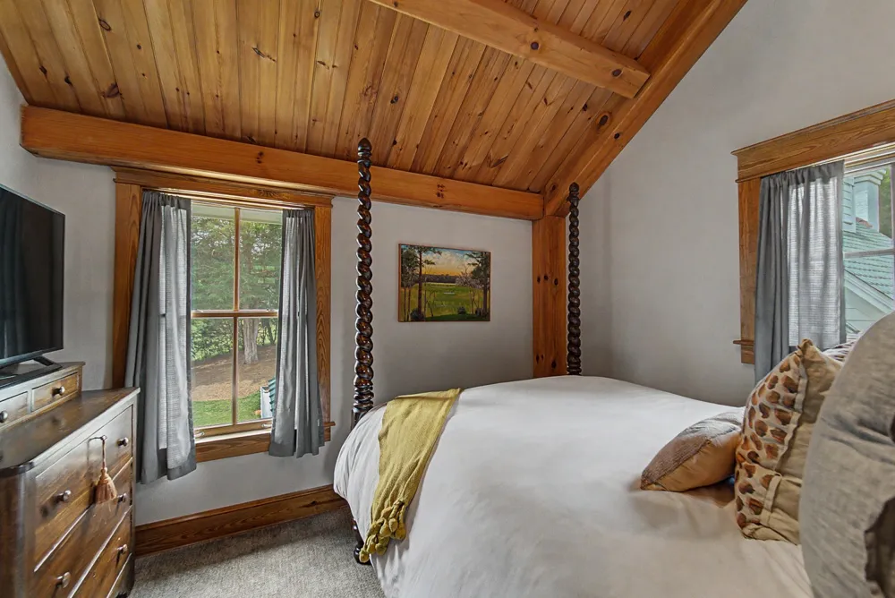 739 Mark Dowdle Road Franklin, NC 28734